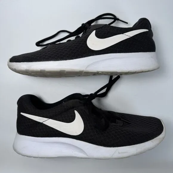 Nike Tanjun Running Shoes Black White 812655-011 Women’s 8 Lightweight Sneaker - Picture 6 of 9